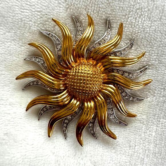 Kenneth Jay Lane KJL Gold and Silver Tone Rhinestone Kinetic Sunflower Brooch - Picture 8 of 11